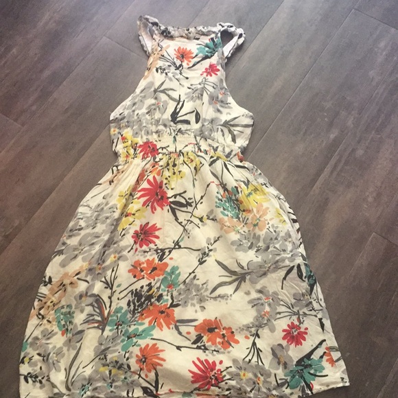 Cute summer dress.  Size small, brand: Emmelee - Picture 6 of 6